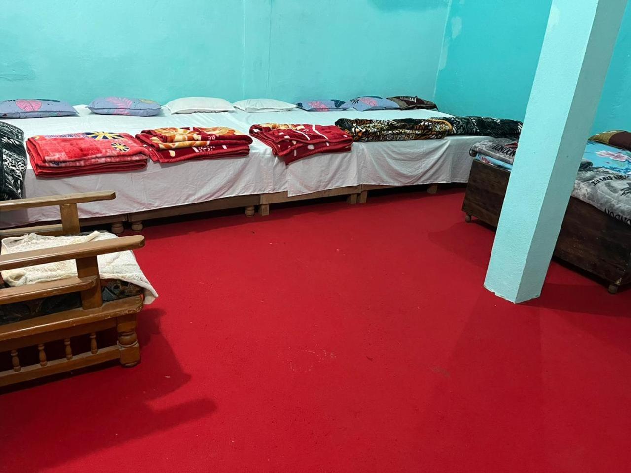 Shri Gamya Guest House Уджайн Стая снимка